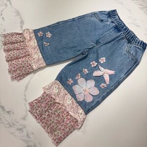 LITTLE MASS SIZE 3T 4T~ELASTIC TOP DENIM JEANS FLORAL GEMSTONE  PATTERN HEM LACE
